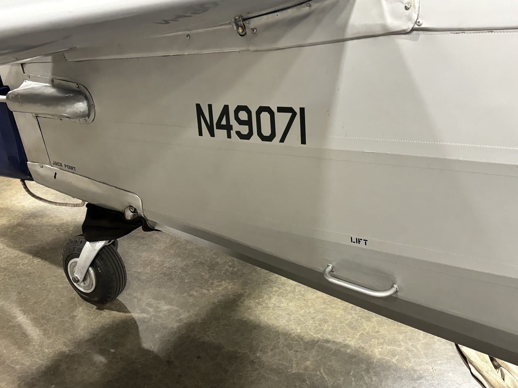 Registration N49071 painted on the fuselage of the Hawaii Wing's PT-26 Cornell